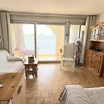Au Panoramic *